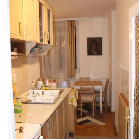 3 Hippos * Boedapest